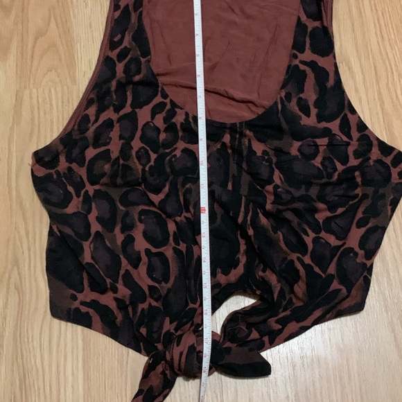 Babaton Jeronimo tie front tank - Picture 4 of 4